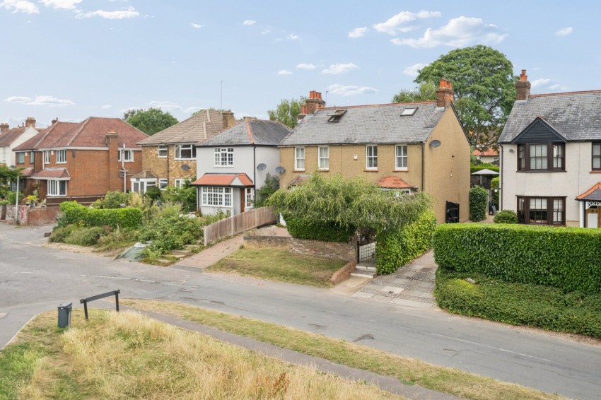 Images for Chalfont St. Peter, Gerrards Cross, Buckinghamshire EAID:2640919782 BID:CSP