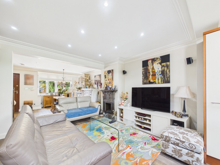 Images for Feltham, Middlesex EAID:2640919782 BID:FEL