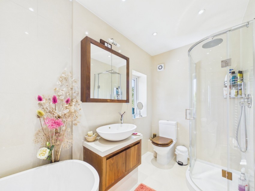 Images for Feltham, Middlesex EAID:2640919782 BID:FEL