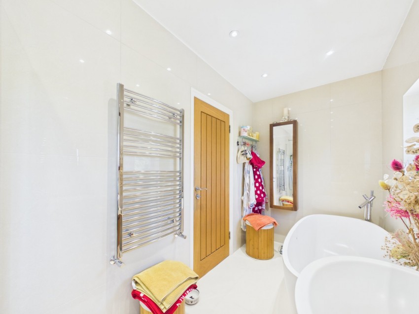 Images for Feltham, Middlesex EAID:2640919782 BID:FEL