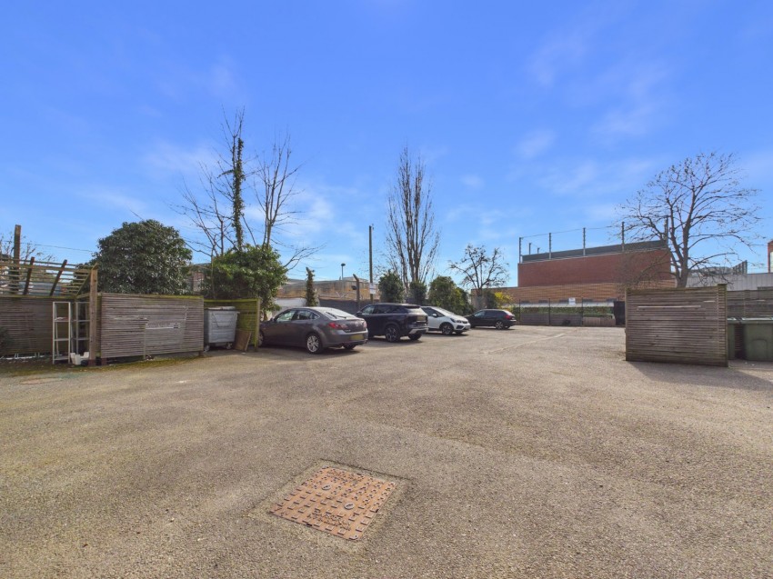 Images for Browells Lane, Feltham, Middlesex EAID:2640919782 BID:FEL