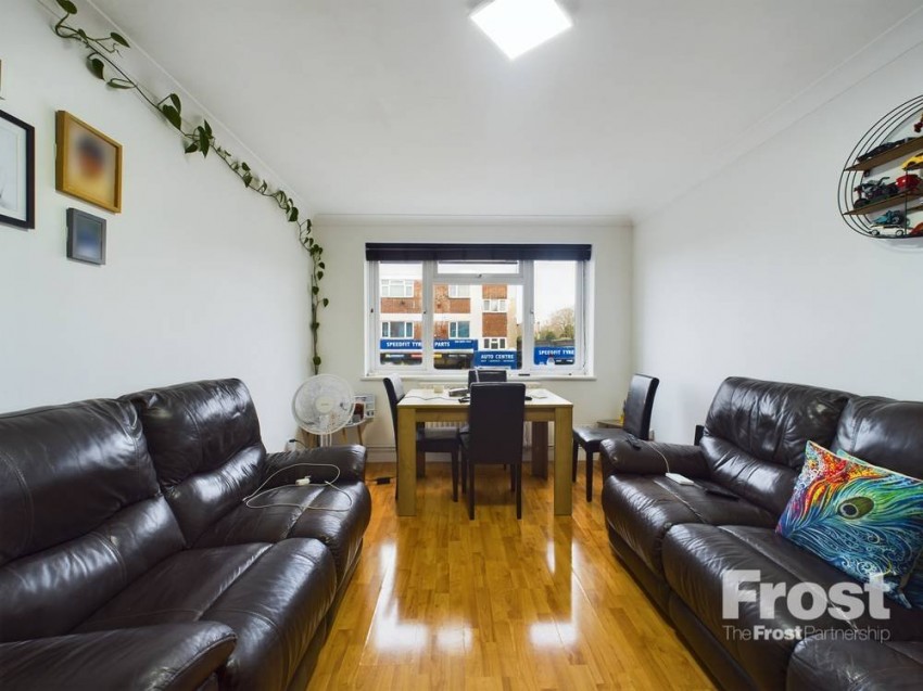 Images for Feltham, Middlesex EAID:2640919782 BID:FEL