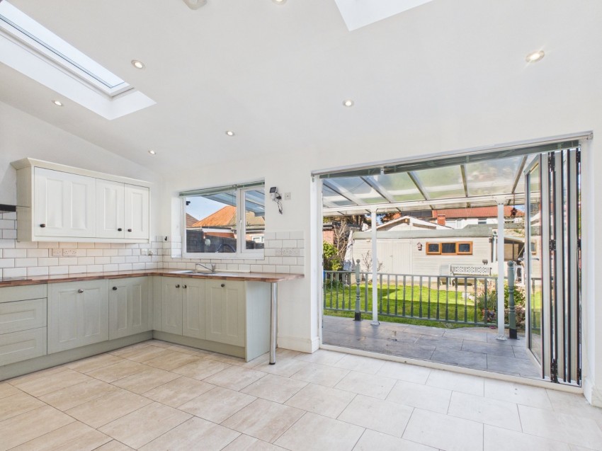 Images for Feltham, Middlesex EAID:2640919782 BID:FEL