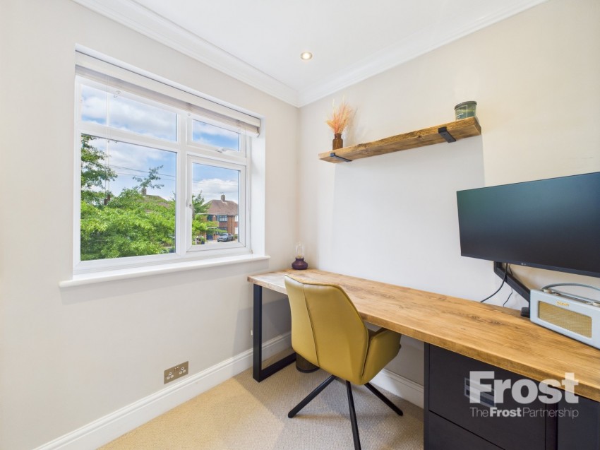 Images for Feltham EAID:2640919782 BID:FEL