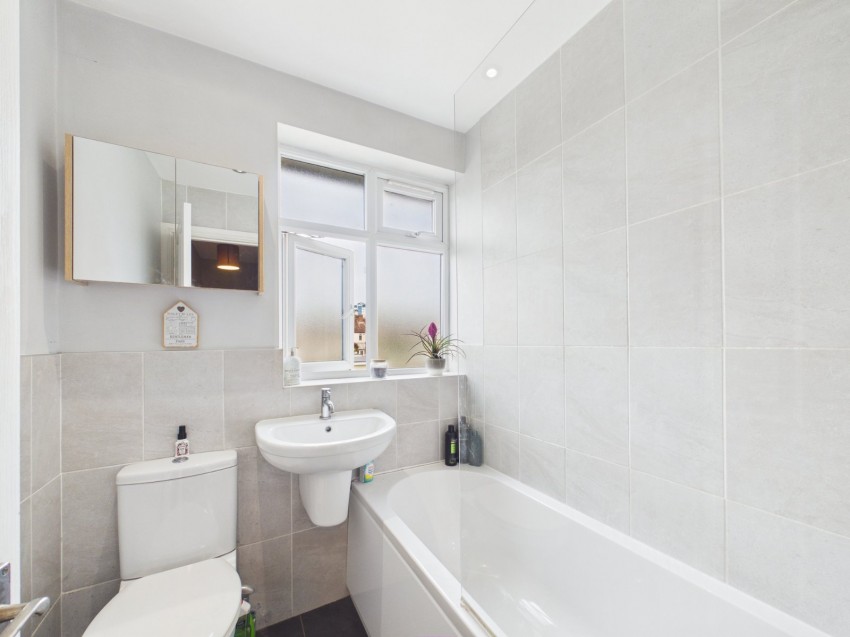 Images for Feltham, Middlesex EAID:2640919782 BID:FEL