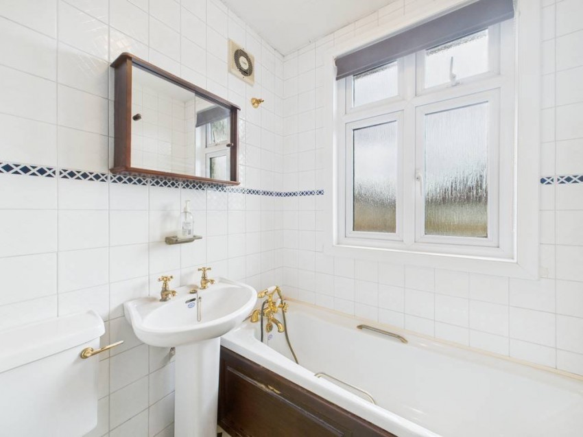 Images for Feltham, Middlesex EAID:2640919782 BID:FEL