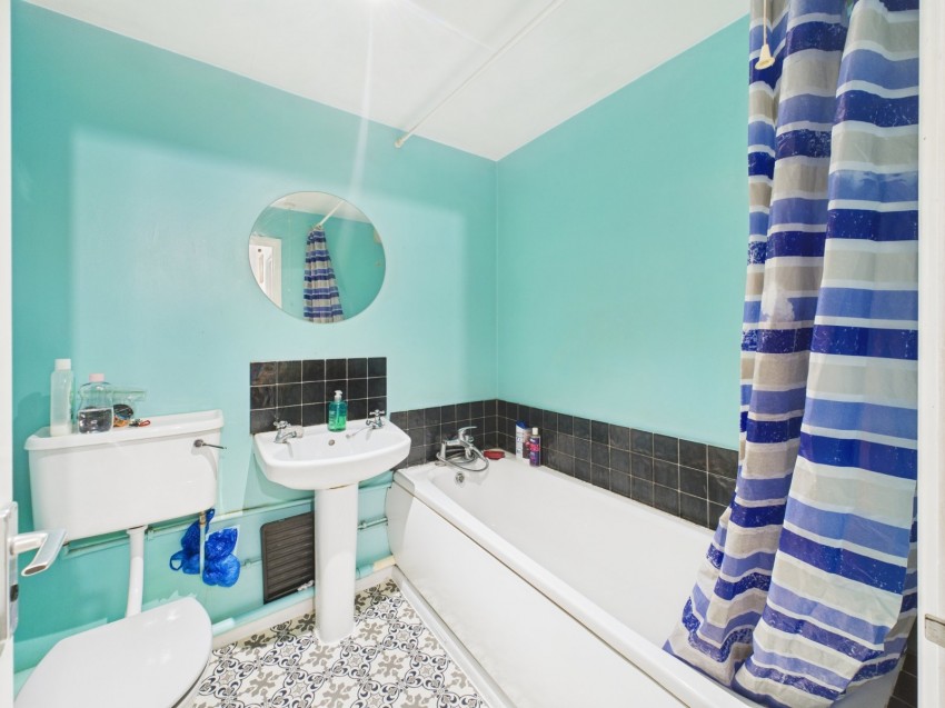 Images for Feltham, Middlesex EAID:2640919782 BID:FEL