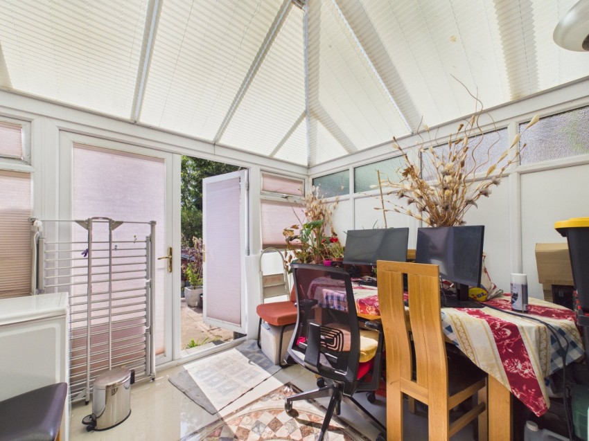Images for Feltham, Middlesex EAID:2640919782 BID:FEL