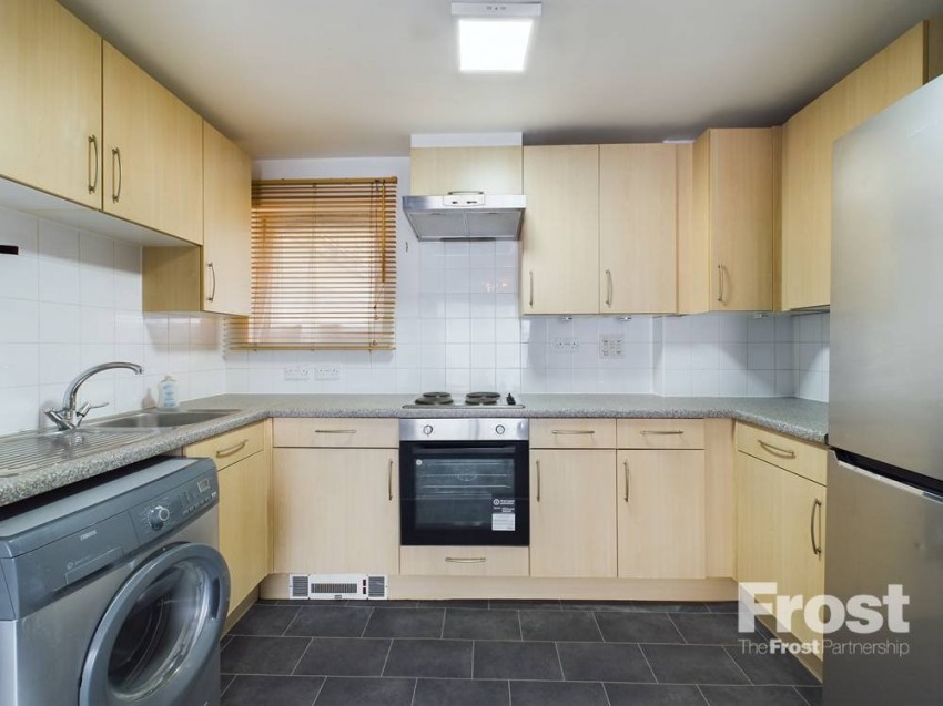 Images for Feltham EAID:2640919782 BID:FEL