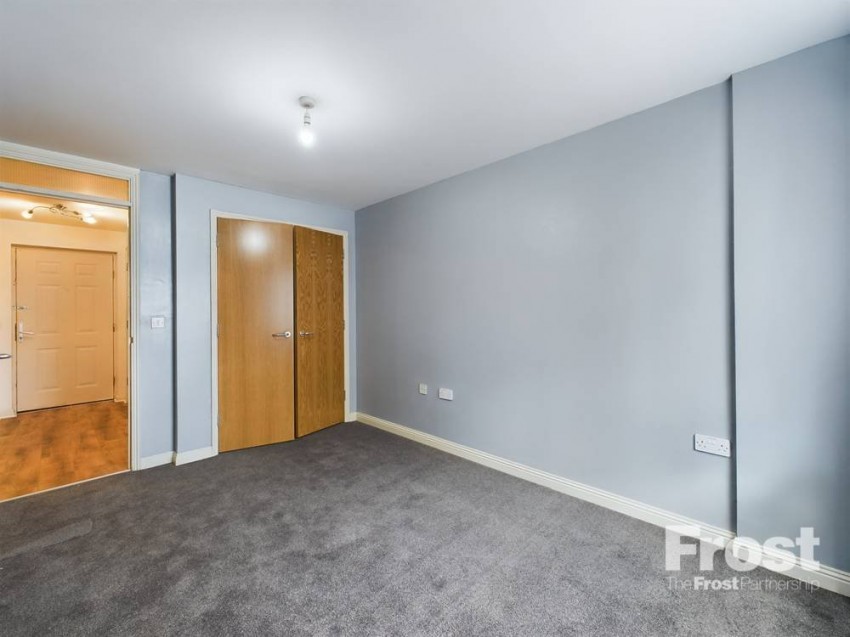Images for Feltham EAID:2640919782 BID:FEL