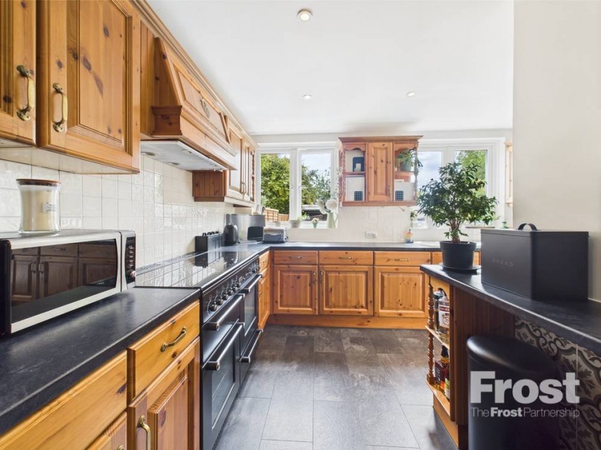 Images for Feltham, Middlesex EAID:2640919782 BID:FEL