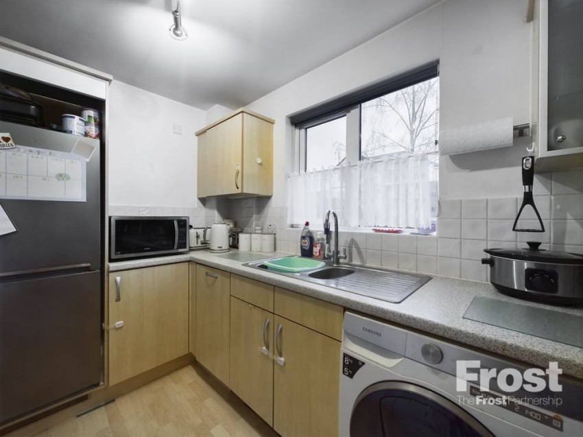 Images for Sunbury-on-Thames, Surrey EAID:2640919782 BID:FEL