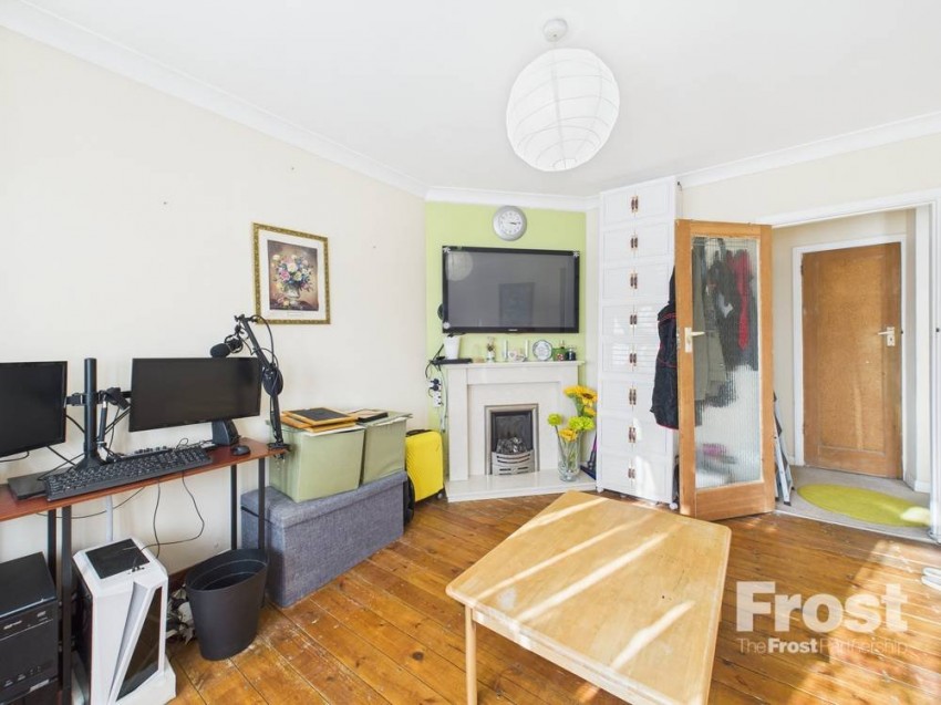 Images for Feltham, Middlesex EAID:2640919782 BID:FEL