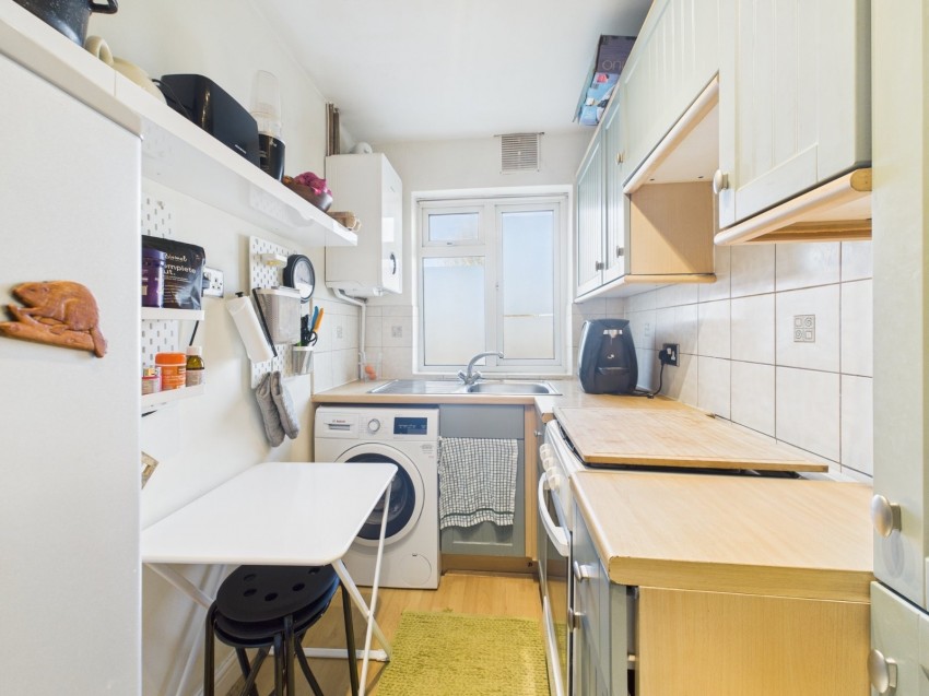 Images for Feltham, Middlesex EAID:2640919782 BID:FEL