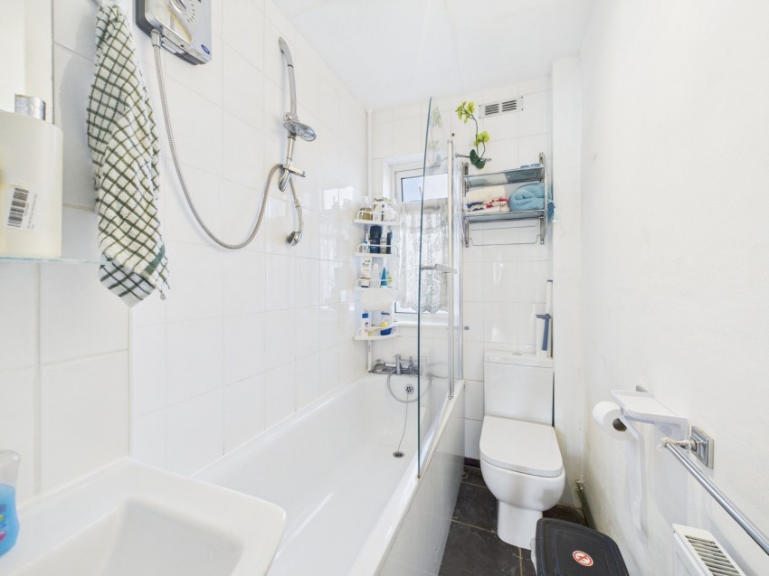 Images for Feltham, Middlesex EAID:2640919782 BID:FEL