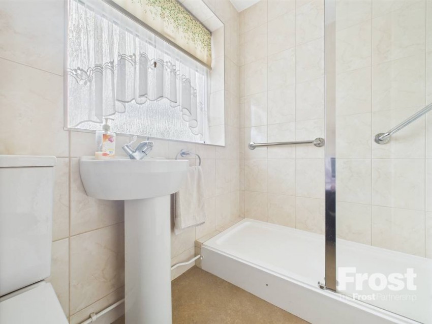 Images for Feltham, Middlesex EAID:2640919782 BID:FEL