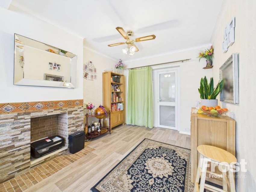 Images for Feltham, Middlesex EAID:2640919782 BID:FEL