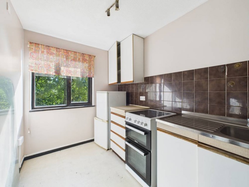 Images for Feltham, Middlesex EAID:2640919782 BID:FEL