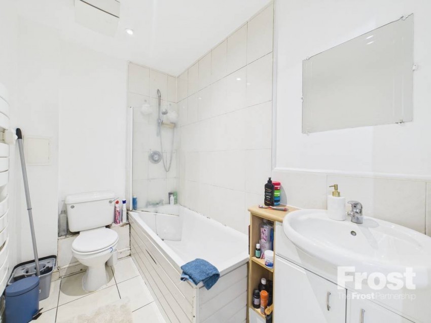 Images for Feltham EAID:2640919782 BID:FEL