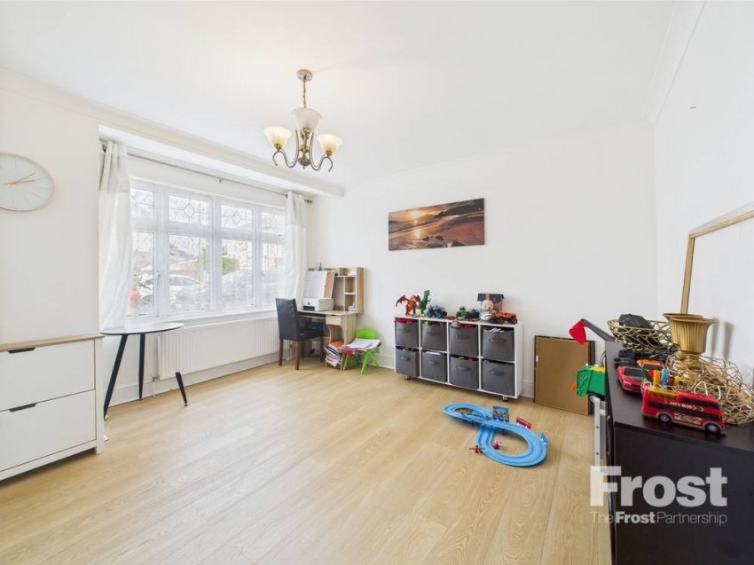 Images for Feltham EAID:2640919782 BID:FEL
