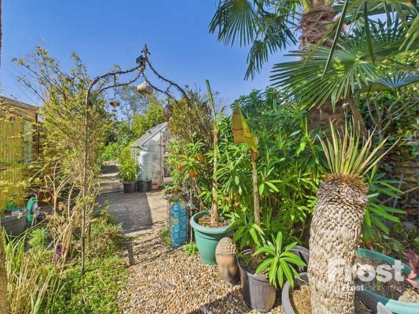 Images for Feltham, Middlesex EAID:2640919782 BID:FEL