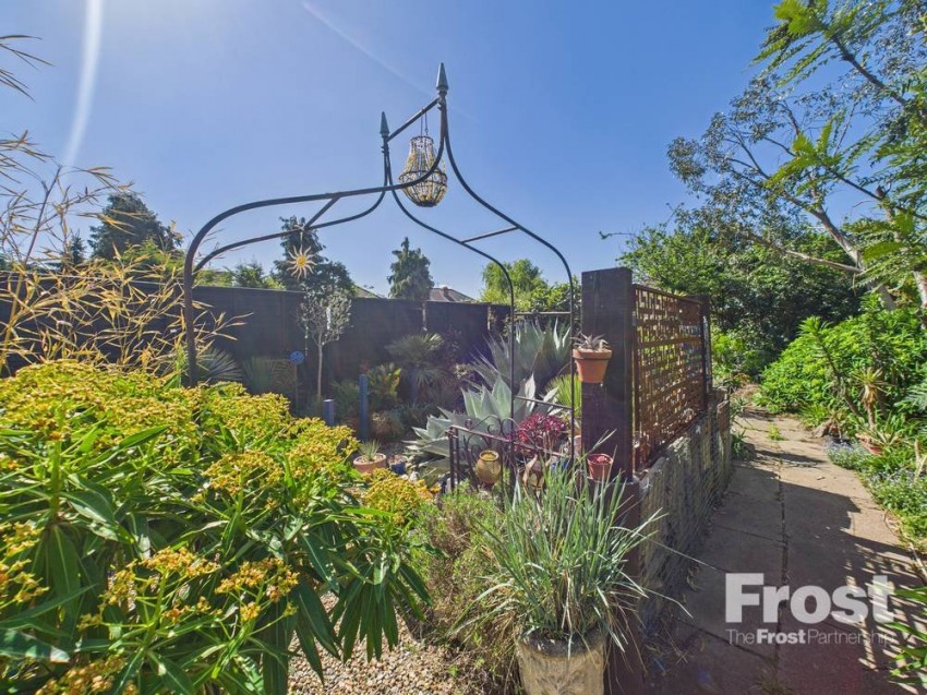 Images for Feltham, Middlesex EAID:2640919782 BID:FEL