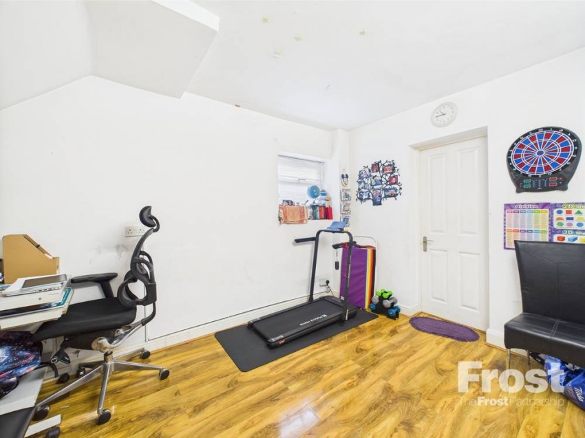 Images for Feltham, Middlesex EAID:2640919782 BID:FEL