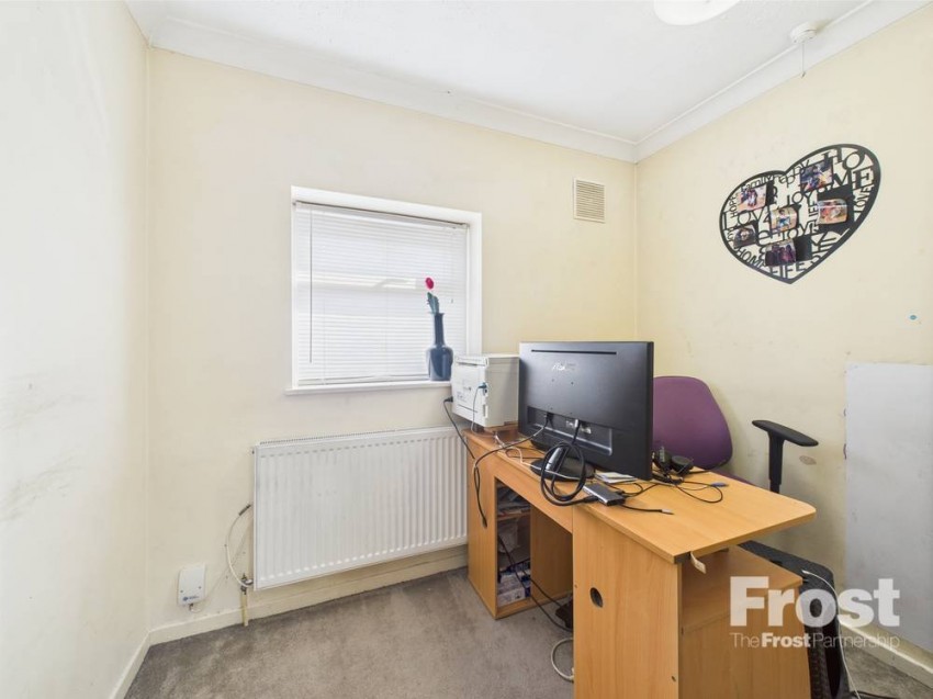 Images for Feltham, Middlesex EAID:2640919782 BID:FEL