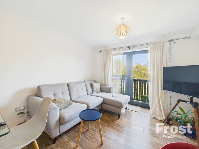 Images for Hatton Road, Bedfont, Greater London EAID:2640919782 BID:FEL