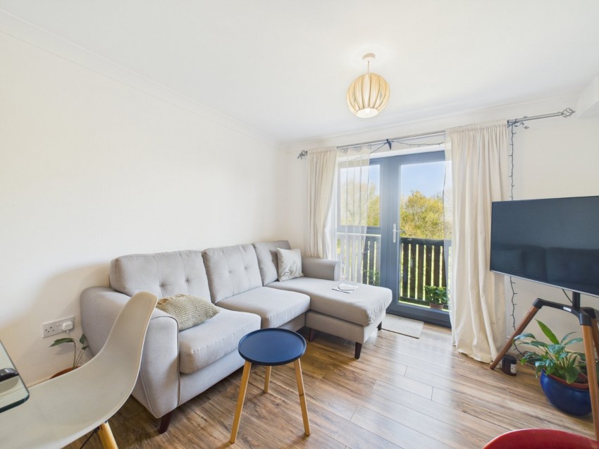 Images for Hatton Road, Bedfont, Middlesex EAID:2640919782 BID:FEL