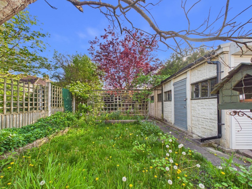 Images for Feltham EAID:2640919782 BID:FEL