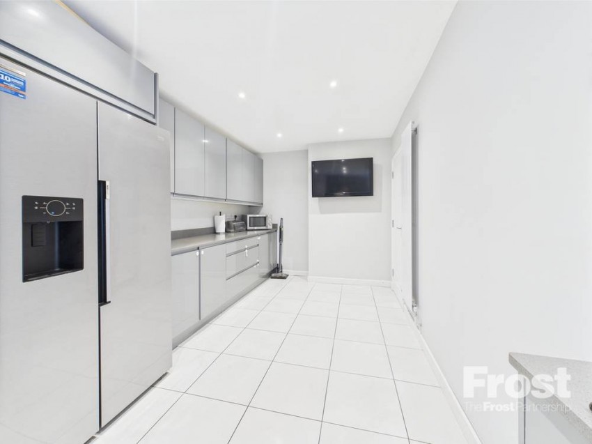 Images for Feltham, Middlesex EAID:2640919782 BID:FEL