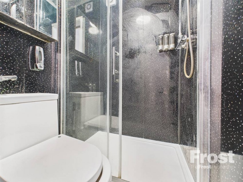 Images for Feltham, Middlesex EAID:2640919782 BID:FEL