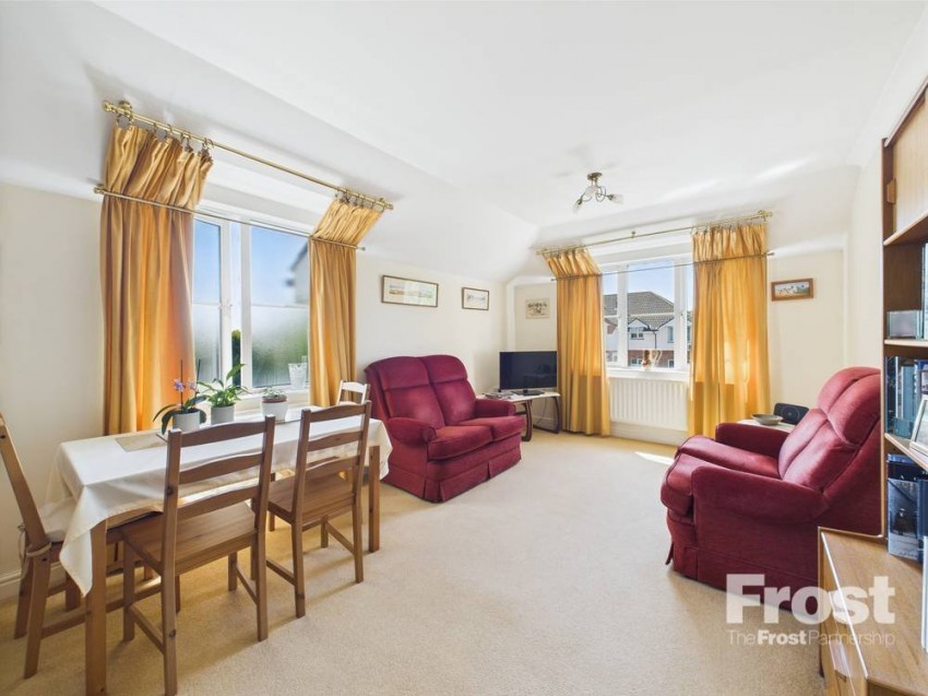 Images for Sunbury-on-Thames, Surrey EAID:2640919782 BID:FEL