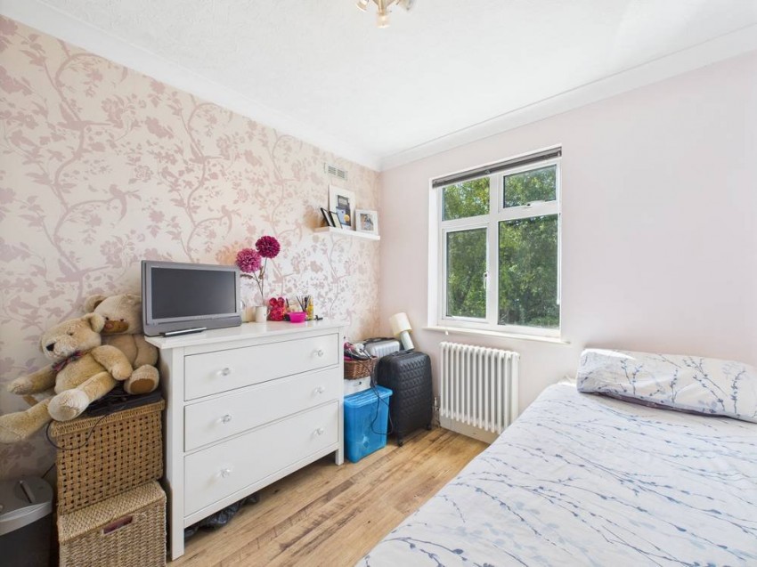 Images for Feltham EAID:2640919782 BID:FEL