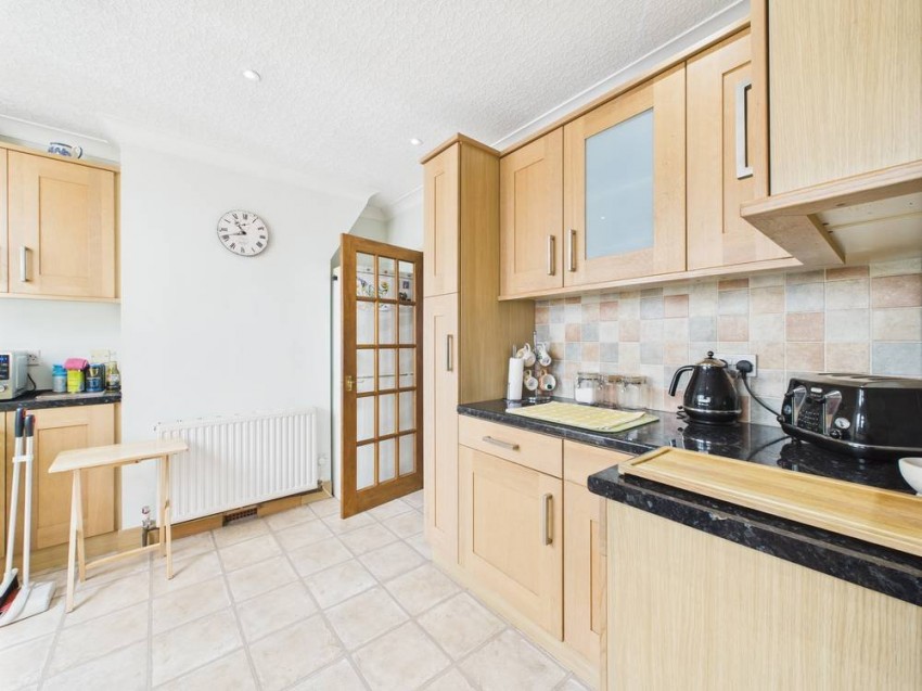 Images for Feltham EAID:2640919782 BID:FEL