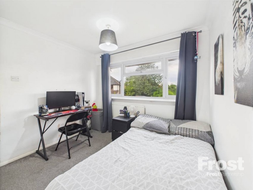 Images for Sunbury-on-Thames, Surrey EAID:2640919782 BID:FEL