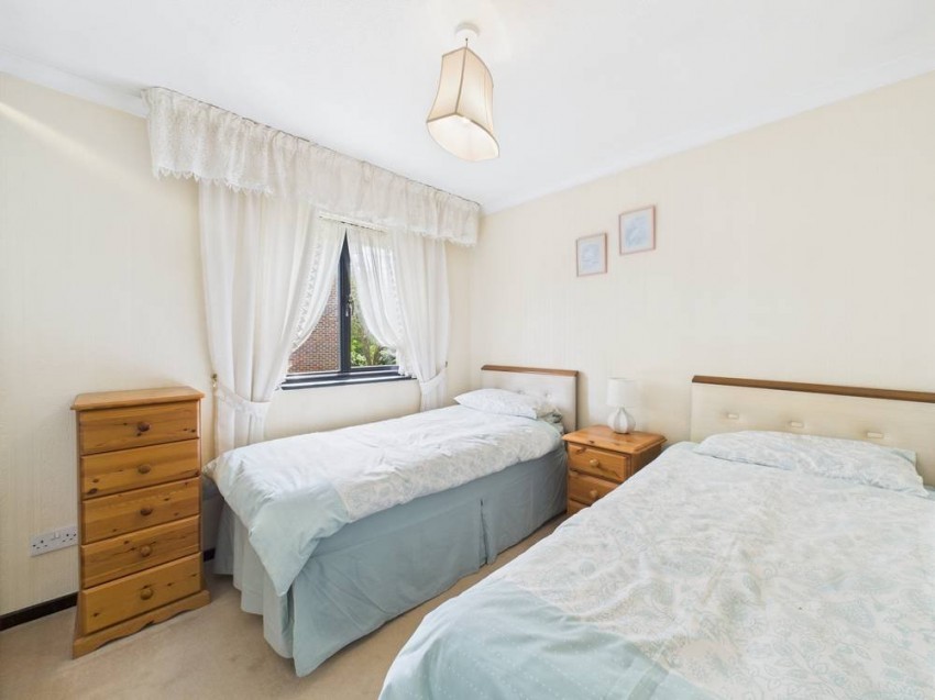 Images for Feltham, Middlesex EAID:2640919782 BID:FEL