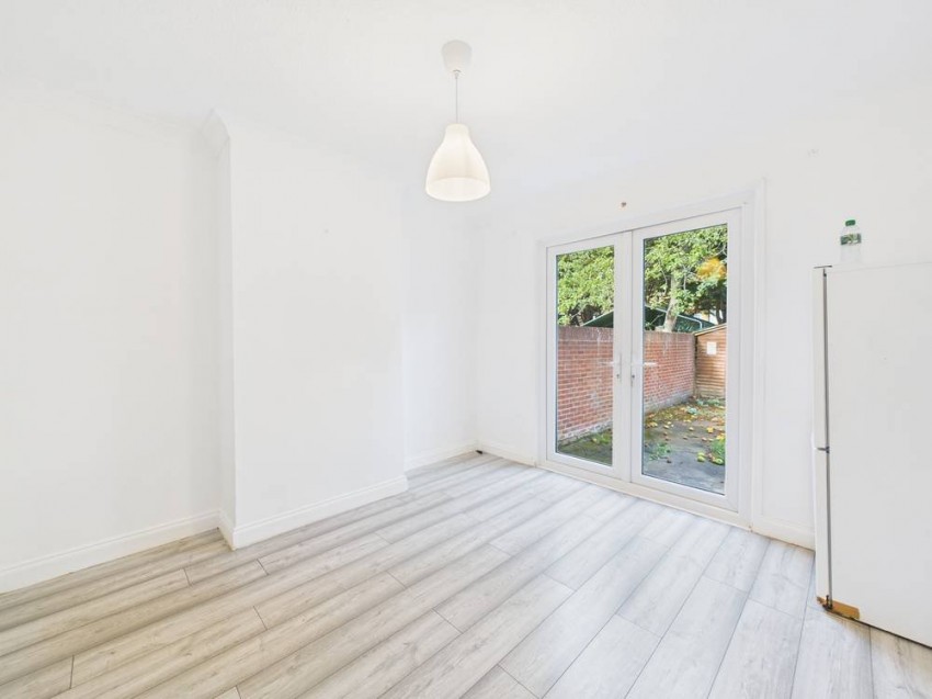 Images for Feltham, Middlesex EAID:2640919782 BID:FEL