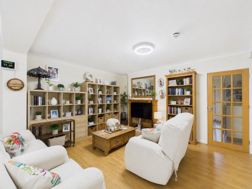 Images for Feltham, Middlesex EAID:2640919782 BID:FEL