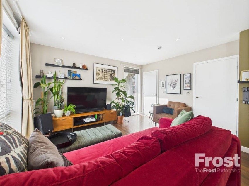 Images for Feltham, Middlesex EAID:2640919782 BID:FEL