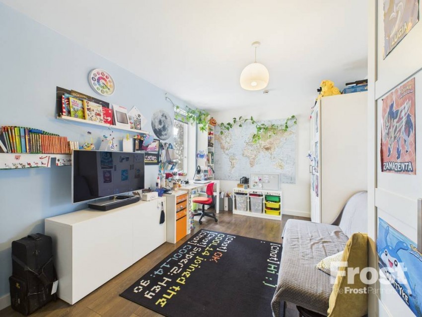 Images for Feltham, Middlesex EAID:2640919782 BID:FEL
