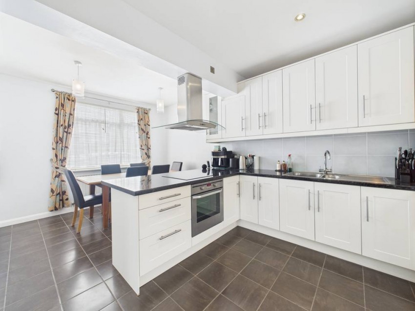 Images for Hanworth, Middlesex EAID:2640919782 BID:FEL