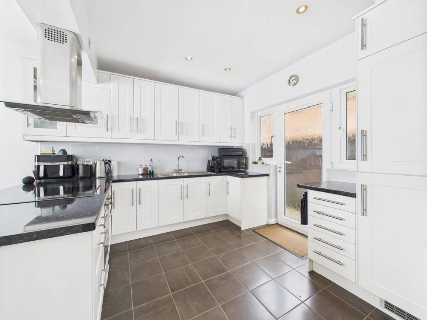 Images for Hanworth, Middlesex EAID:2640919782 BID:FEL