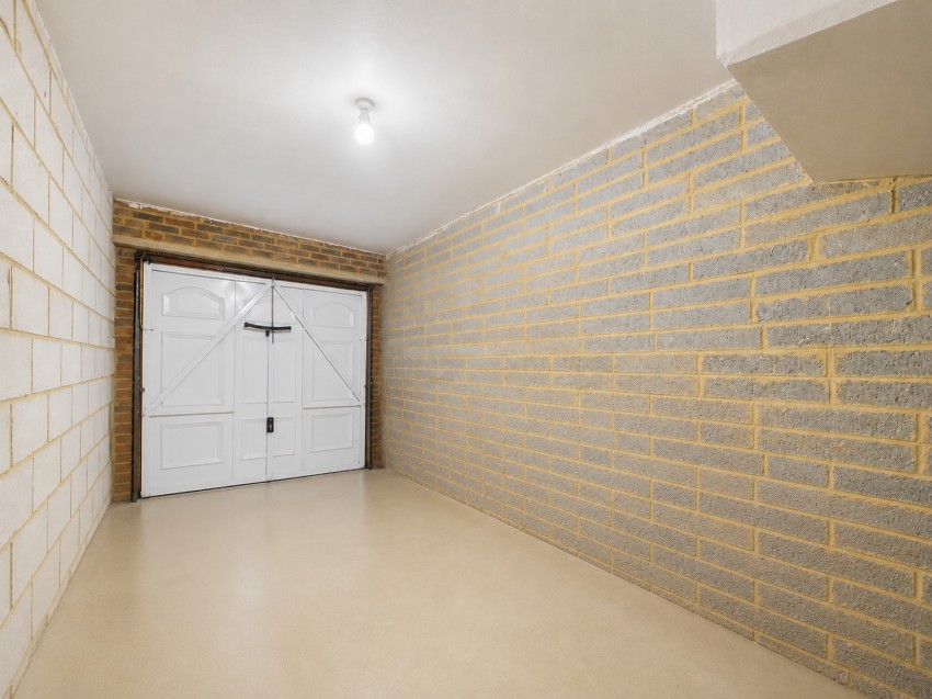 Images for Feltham, Middlesex EAID:2640919782 BID:FEL