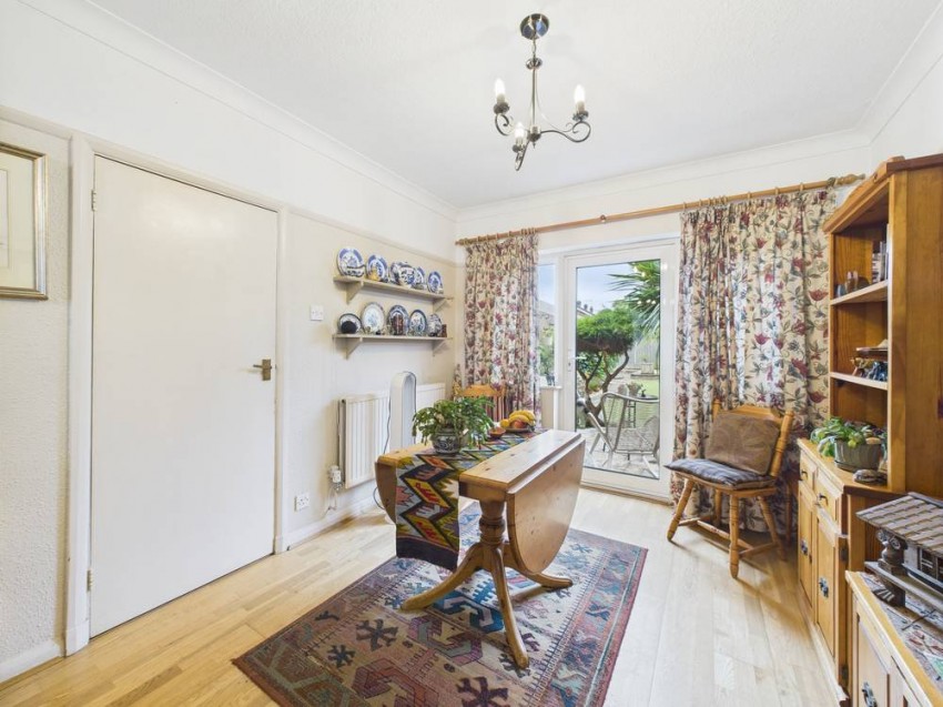 Images for Hanworth, Middlesex EAID:2640919782 BID:FEL