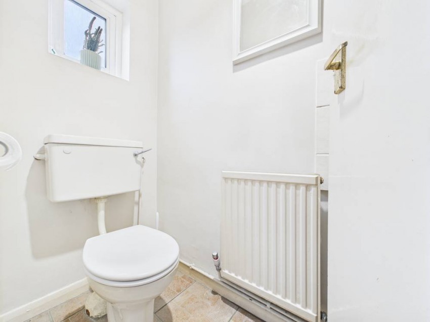 Images for Hanworth, Middlesex EAID:2640919782 BID:FEL