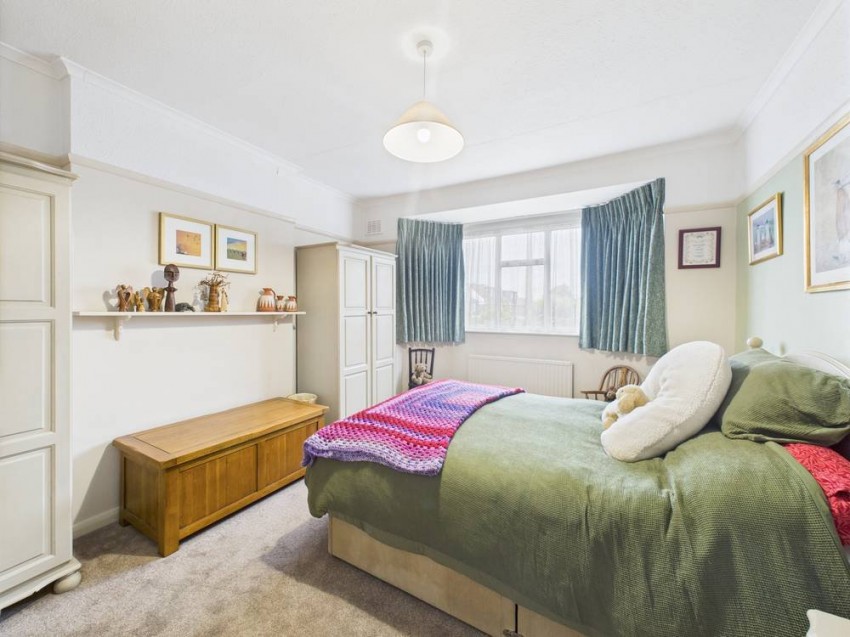 Images for Hanworth, Middlesex EAID:2640919782 BID:FEL