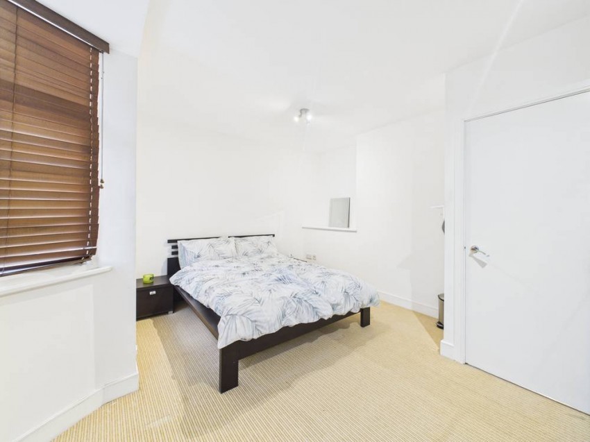 Images for Feltham, Middlesex EAID:2640919782 BID:FEL