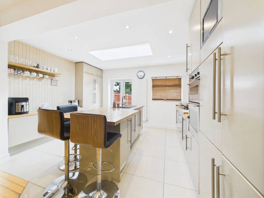 Images for Feltham, Middlesex EAID:2640919782 BID:FEL